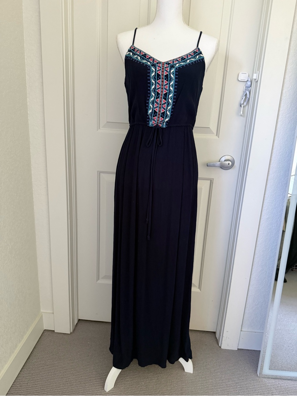 Navy blue Maxi Dress with Embroidered V-Neck